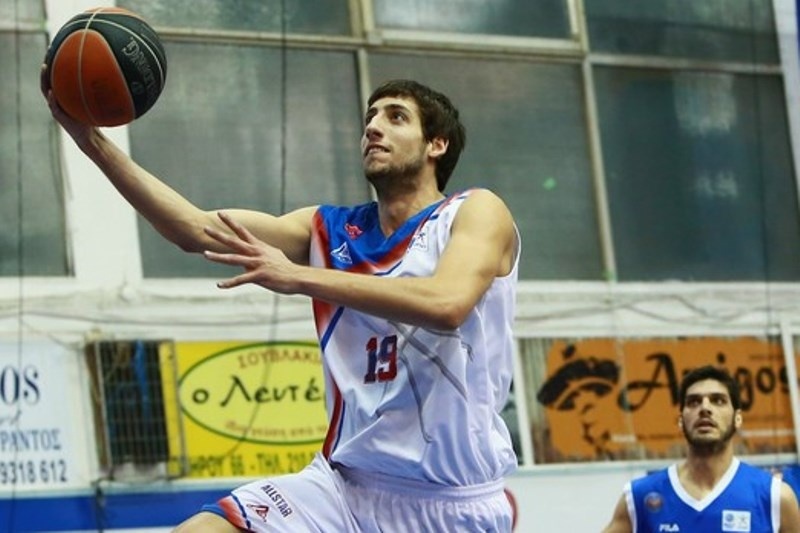 Πανιώνιος: Επανήλθαν Σαλούστρος, Κάρτερ