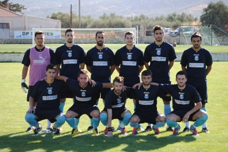 «Ποντικοί» στα αποδυτήρια του Πατούχα