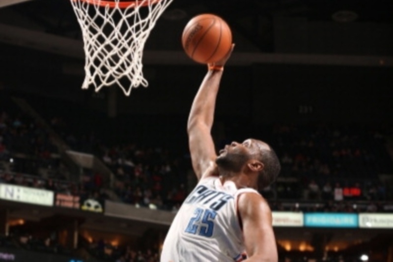 Σάρλοτ Μπόμπκατς: Τρέλαναν και τον Πέκοβιτς (videos)