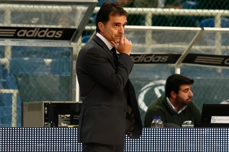 Κουστένης: «Έχουμε μόνο τελικούς μπροστά μας»
