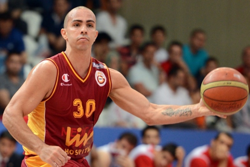 Over στην Πόλη