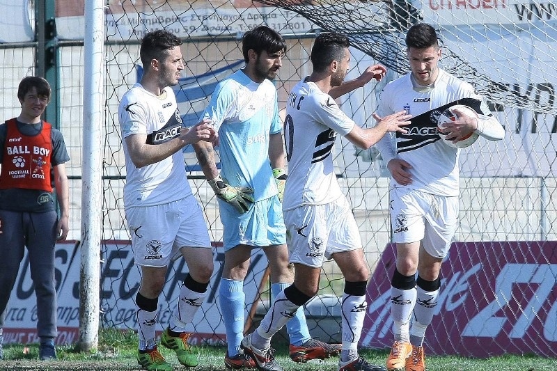 Φιέστα... παραμονής η Δόξα Δράμας, 4-0 την Αναγέννηση Γιαννιτσών