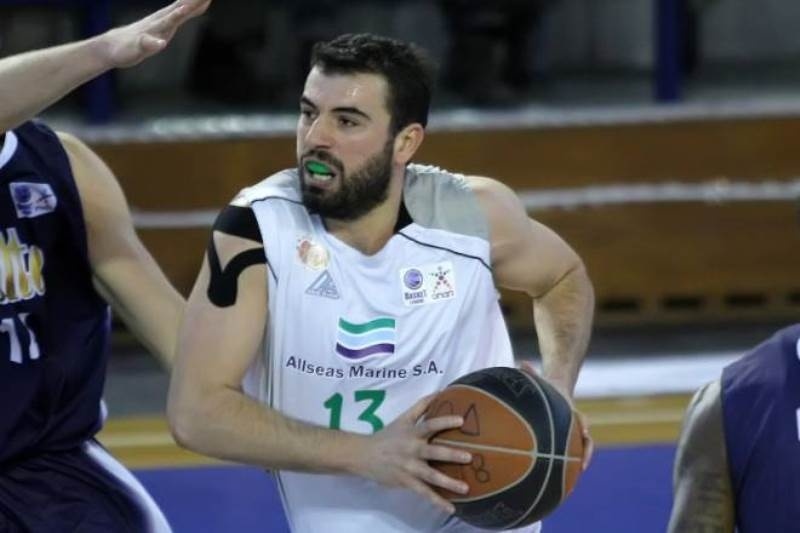 Ζάρας: «Κυνηγούσαμε σε όλο το ματς»