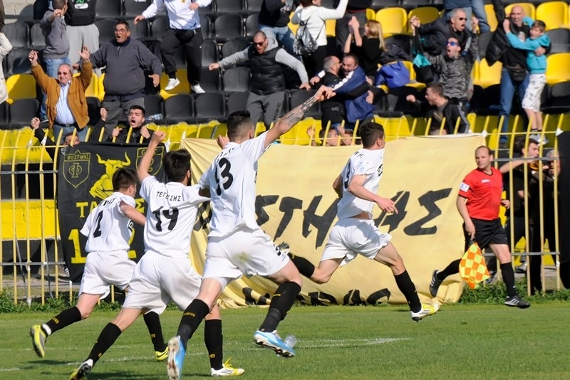 Φωστήρας: Συνεχίζεται το εορταστικό κλίμα