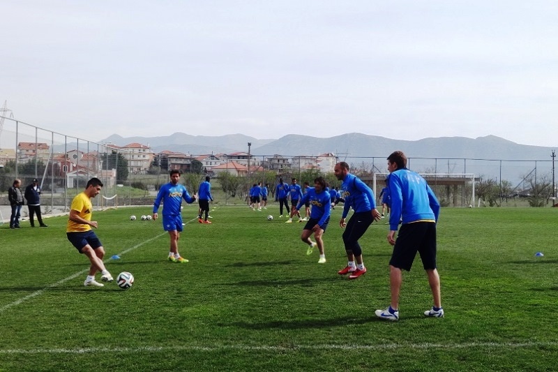 Αστέρας Τρίπολης: Διπλός πονοκέφαλος για Βεργέτη