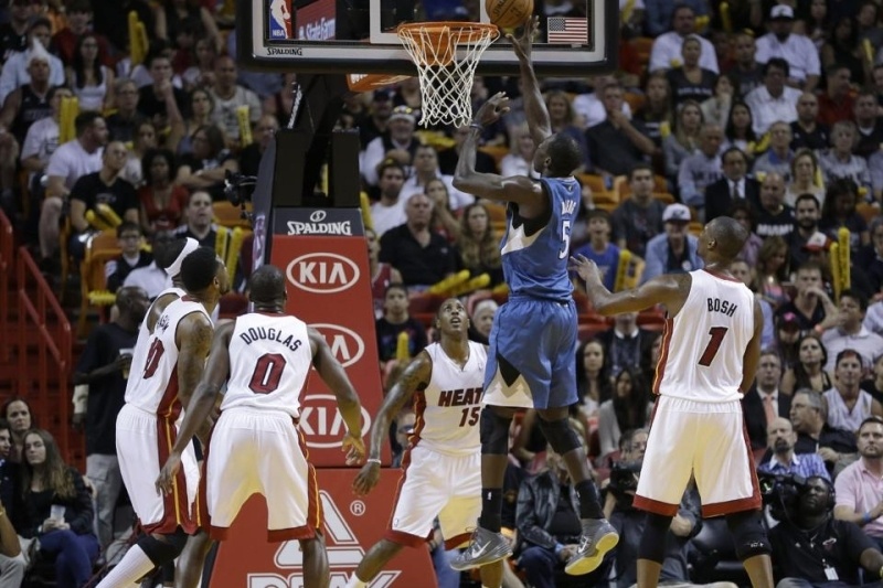 Μινεσότα Τίμπεργουλφς: Δεύτερη παράταση και… κάτω οι Χιτ (video)