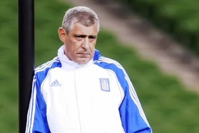 Σάντος: «Έχω επαφές, αποφασίζω μετά το Μουντιάλ»