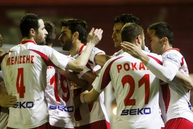 Ολυμπιακός Βόλου: Δοκιμές σε άμυνα και κέντρο