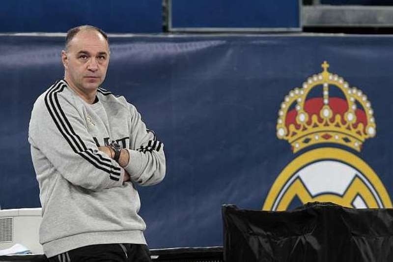 Λάσο: «Φαβορί ο Ολυμπιακός»