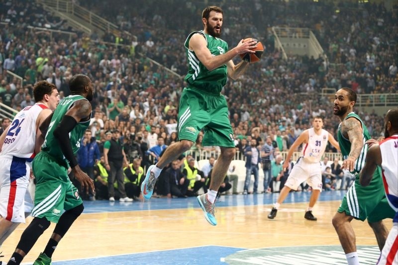 Φώτσης: «Στη Μόσχα για τη δική μας δουλειά»