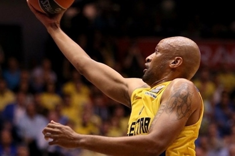 Μακάμπι Τελ Αβίβ: Διέλυσε (86-66) την Αρμάνι, πέρασε Φάιναλ Φορ