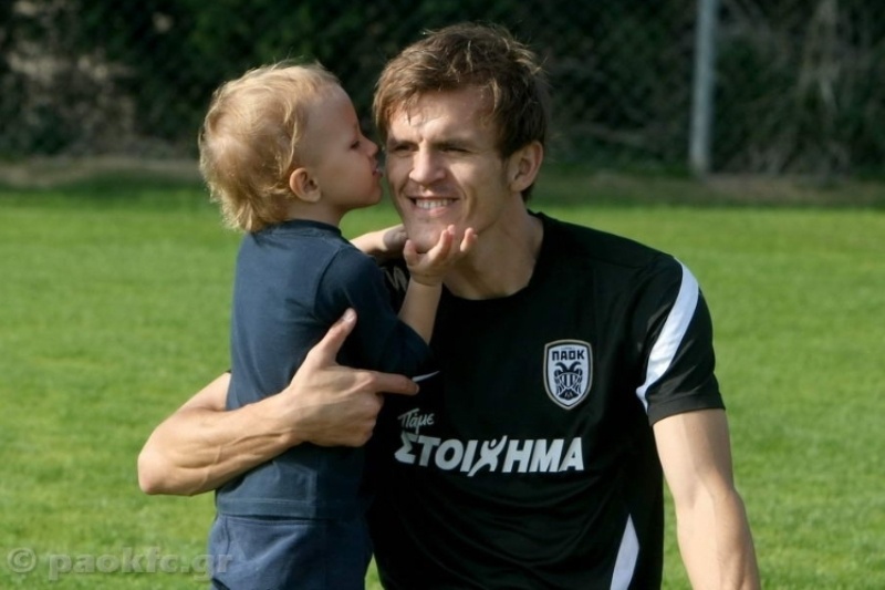 ΠΑΟΚ: Ευχές σε Λάζαρ