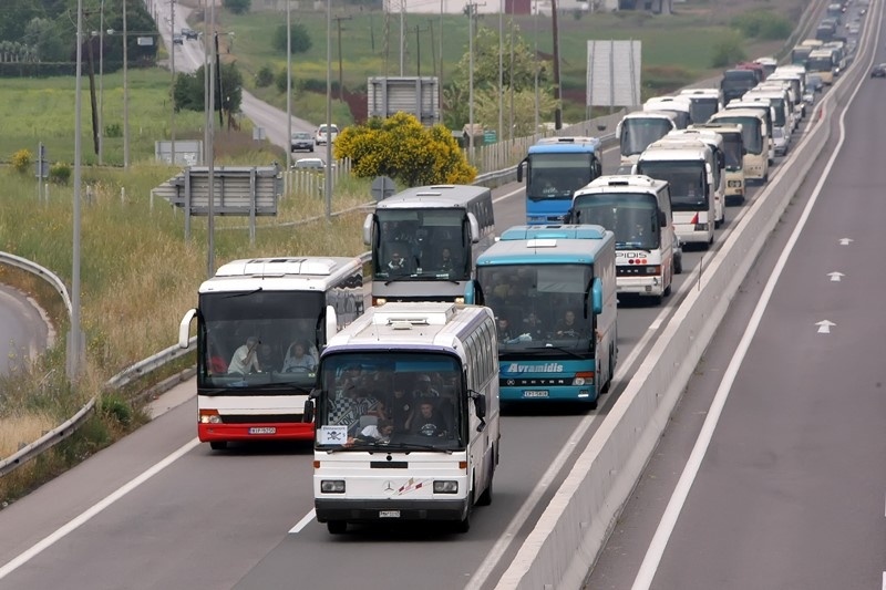ΠΑΟΚ-Παναθηναϊκός: Επίθεση σε πούλμαν οπαδών του «Δικεφάλου»