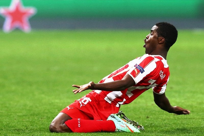 Ολυμπιακός: Θέλει συνιδιοκτησία για Κάμπελ