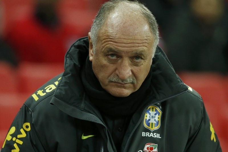 Βραζιλία: Δύο θέσεις «βασανίζουν» τον Σκολάρι