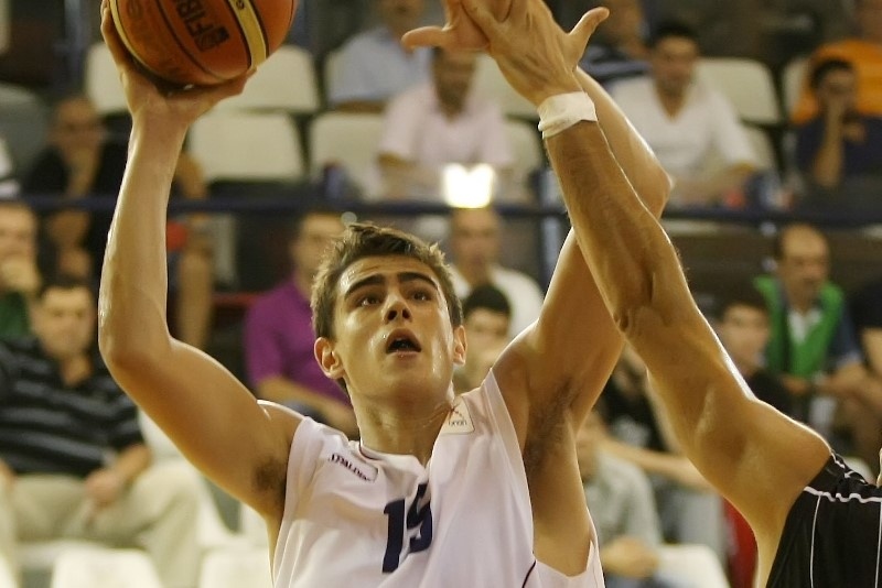 Ηρακλής: Τριπλή απουσία