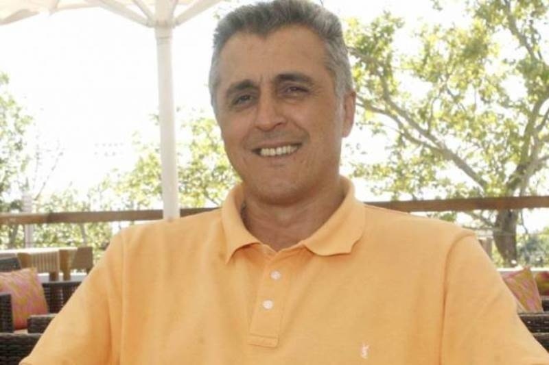 Αίας Ευόσμου: Ανανέωσε ο Χατζούλης