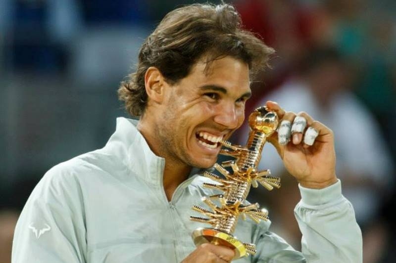 Ράφα Ναδάλ: Το σήκωσε μέσα στο... σπίτι του (photos+videos)