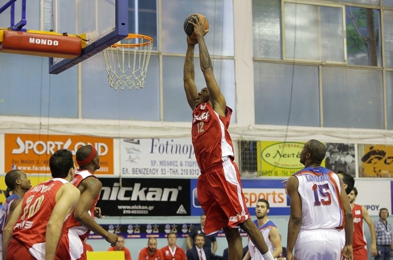 Ολυμπιακός: Η... απόδραση από τη Νέα Σμύρνη (photos+video)