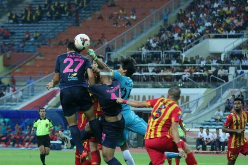 Μαλαισία: Ένατο γκολ για Φιγκερόα (photos)