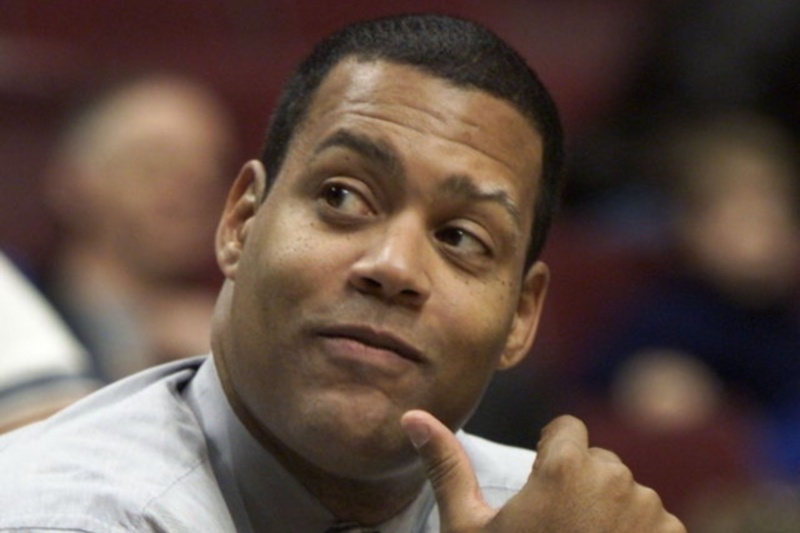 Ντιτρόιτ Πίστονς: Ενδιαφέρον για Στου Τζάκσον