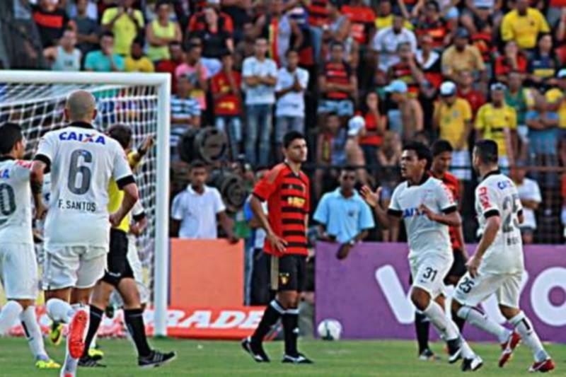 Brasileiro: Ξέσπασμα από Κορίνθιανς (videos)