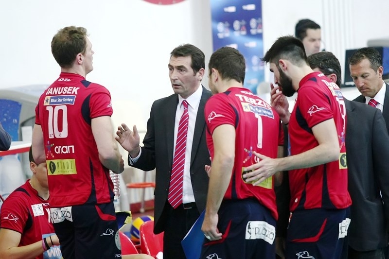 Φοίνικας Σύρου: Παρελθόν ο Ανδρεόπουλος