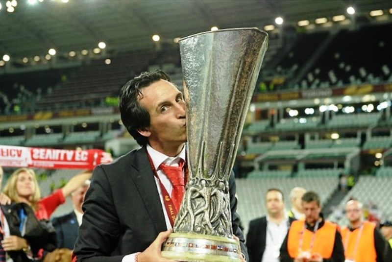 Σεβίλλη: Ανανέωσε ο Έμερι