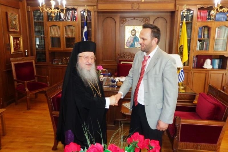 Εκπαιδευτικός Όμιλος ΞΥΝΗ: Ενισχύει το φιλανθρωπικό έργο της Ιεράς Μητρόπολης Θεσσαλονίκης