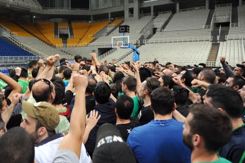 Παναθηναϊκός: Μια γροθιά για την ισοφάριση! (photos)