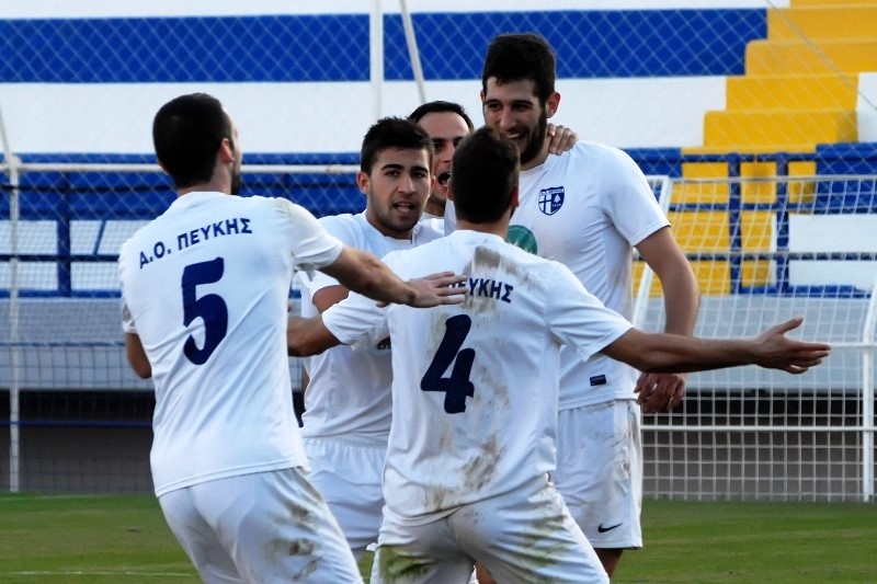 Πεύκη-Ρούβας 5-2