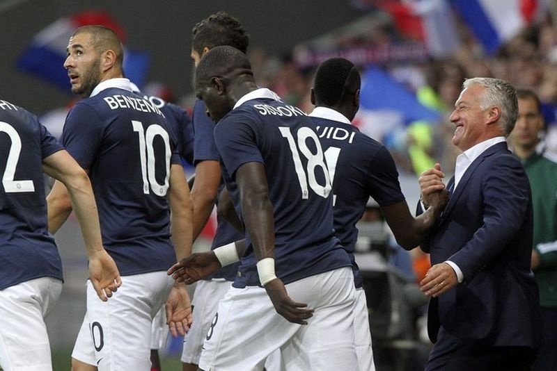 Mundial 2014: Οχτάρα η Γαλλία, ανησυχία με Ντεμπισί