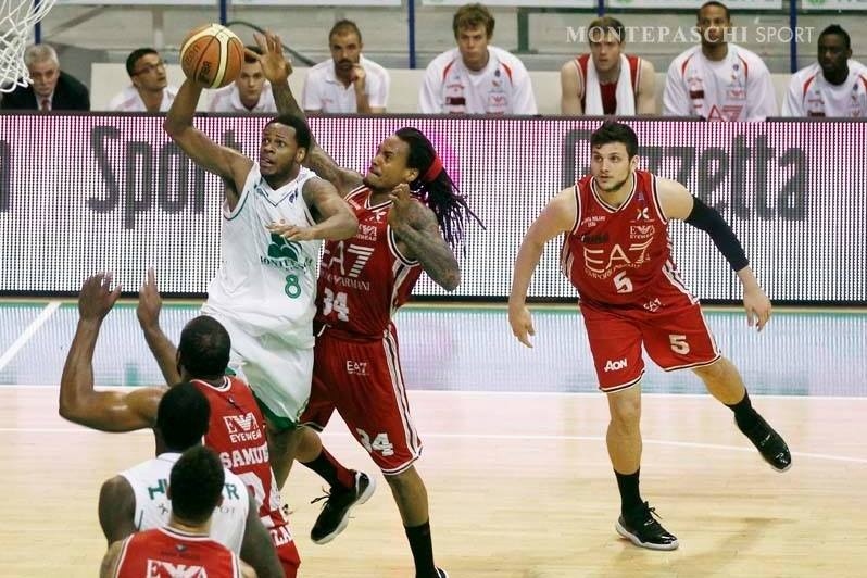 Σιένα: Ισοφάρισε την Αρμάνι