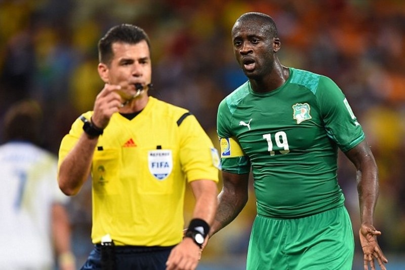 Παγκόσμιο Κύπελλο Ποδοσφαίρου - Φάση των 16: Σκάνδαλο με Ελλάδα για Τουρέ