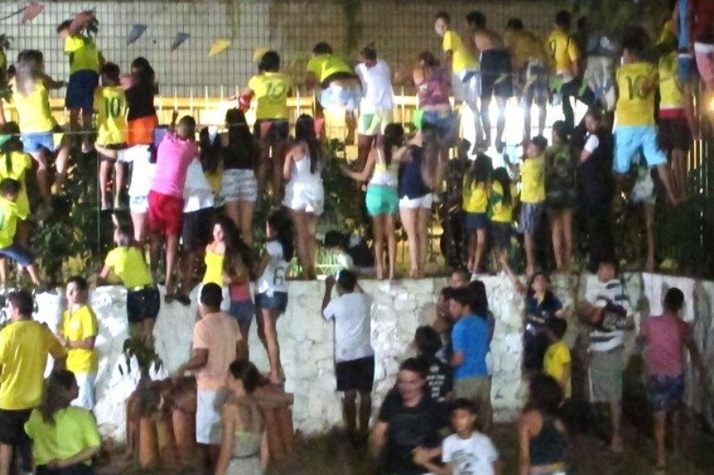 Παγκόσμιο Κύπελλο Ποδοσφαίρου – Προημιτελικά: Θερμή υποδοχή για τη «σελεσάο» (photos)