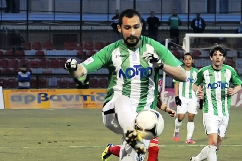 Πανθρακικός: Επιστρέφει ο Σερφά