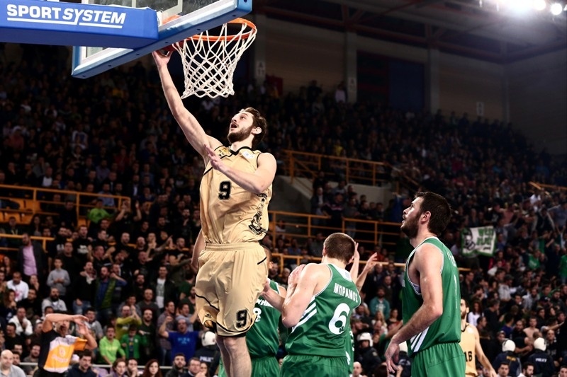 Πανελευσινιακός: Ανακοίνωσε Τσακαλέρη