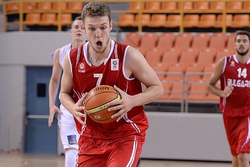 Ευρωμπάσκετ Νέων Κρήτης: Νέα... όργια ο Βεζένκοφ