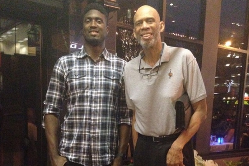 Ιντιάνα Πέισερς: Στήριξη Χίμπερτ από Αμπντούλ-Τζαμπάρ