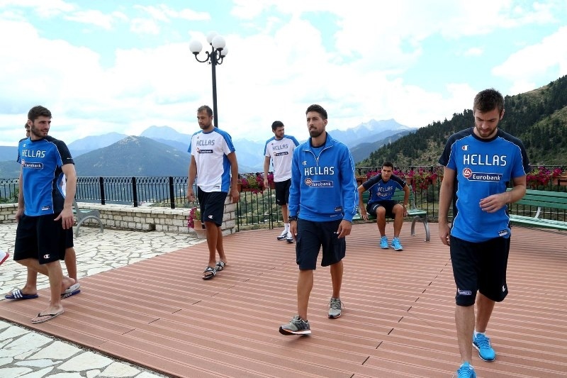 Εθνική Ελλάδας: Προετοιμασία με ποδόσφαιρο για… Μουντομπάσκετ (video)