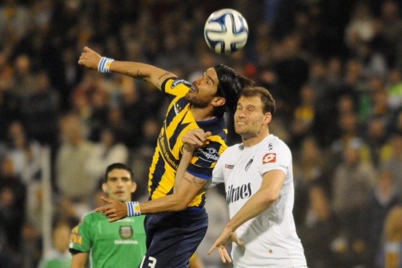 Αργεντινή: Ποδαρικό με Αμπρέου για Ροζάριο (videos)