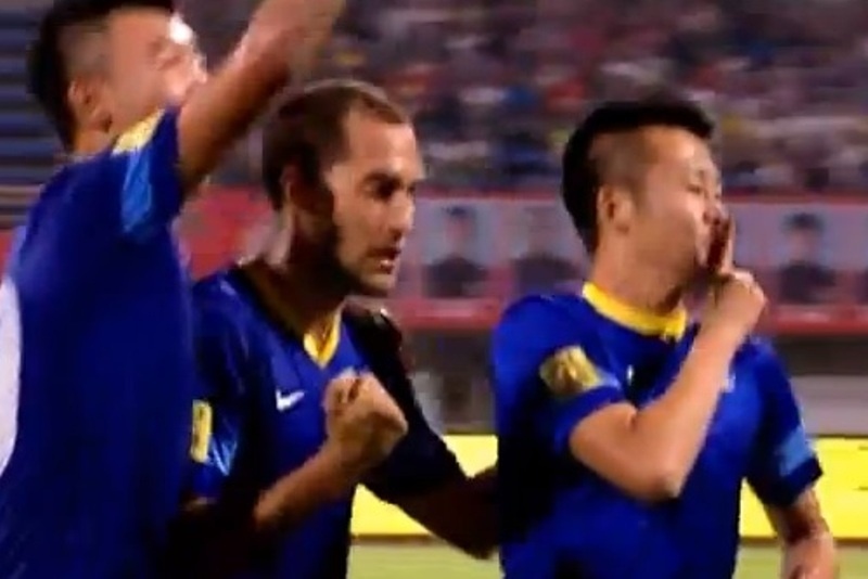 Κίνα: Γκολ... Μπό-μπα! (video)