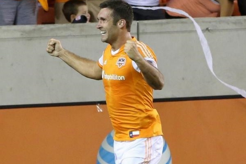 MLS: «Τρίποντο» για Ντάιναμο (videos)
