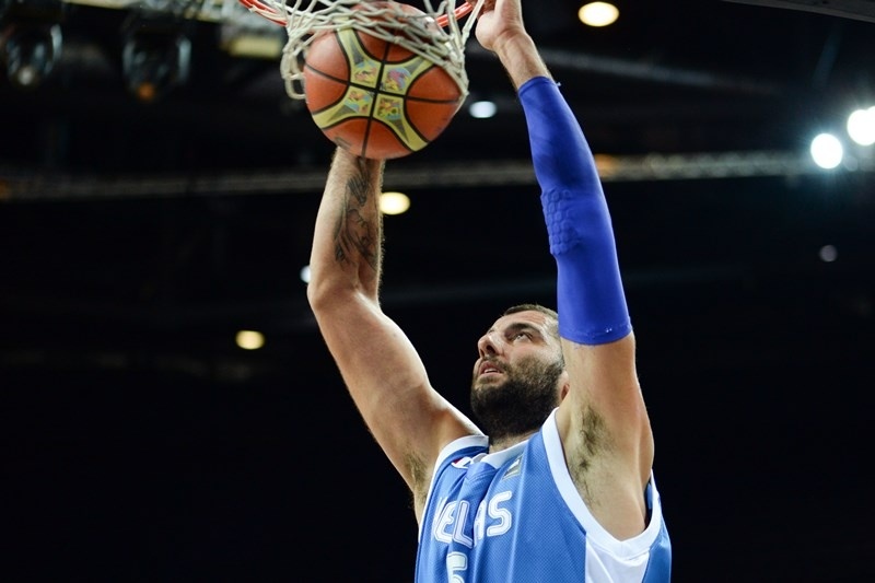 Mundobasket 2014: Ζήτησε στήριξη ο Μπουρούσης (tweet+photo)