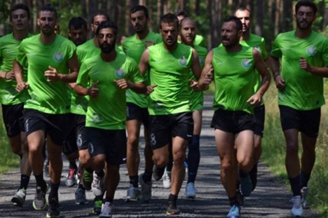 Πανθρακικός: Αναχωρεί χωρίς Καθάριο