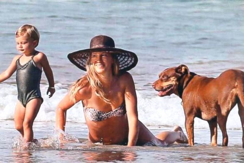 Ζιζέλ: Στην Κόστα Ρίκα χωρίς τον σύζυγο της