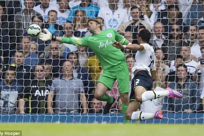 Γκολ  με 48 πάσες η Τότεναμ(video+photos)