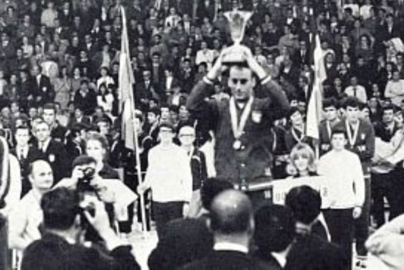 Μουντομπάσκετ 2014: Οι Γιουγκοσλάβοι και ο Πα (videos+photos)