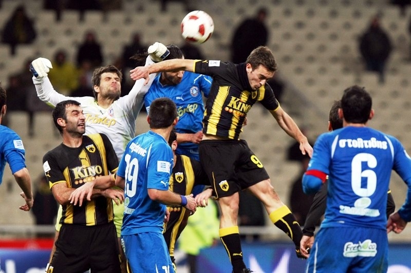 Μανδραϊκός: Καρέ μεταγραφών και φιλικό