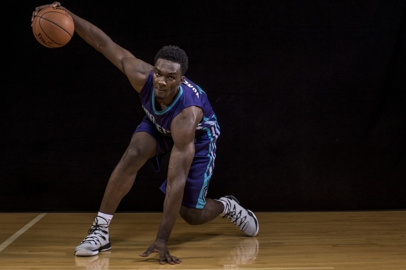 Σάρλοτ Χόρνετς: Δύο μήνες έξω ο Βονλέ!